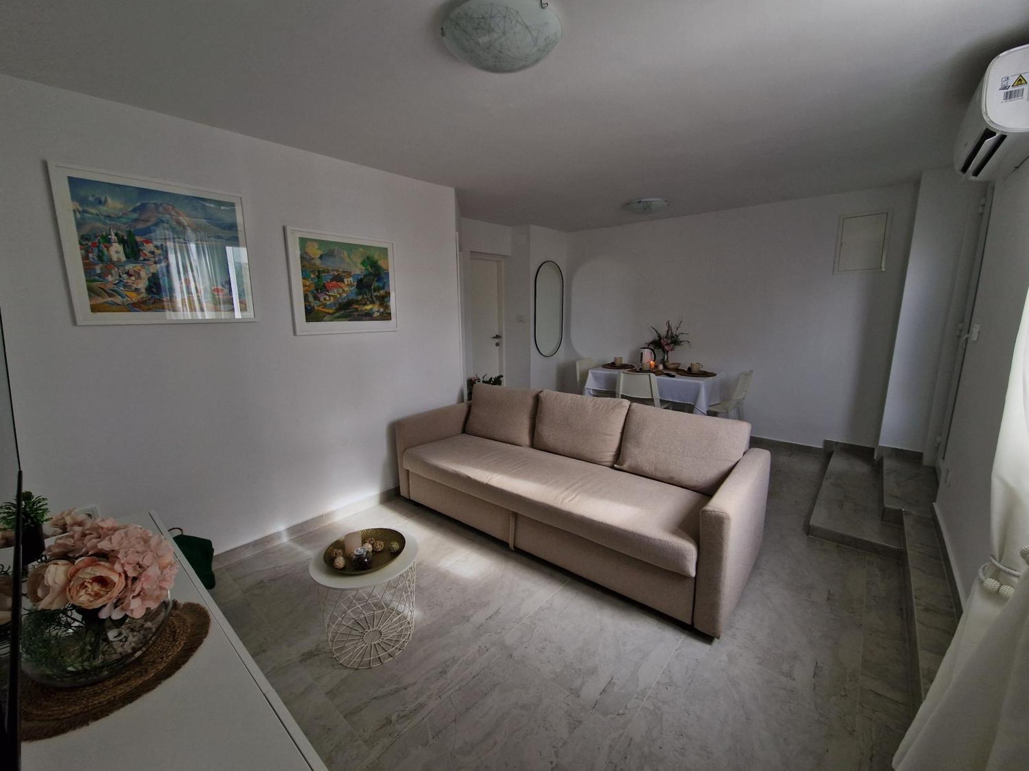 Apartments Kus Углян Экстерьер фото
