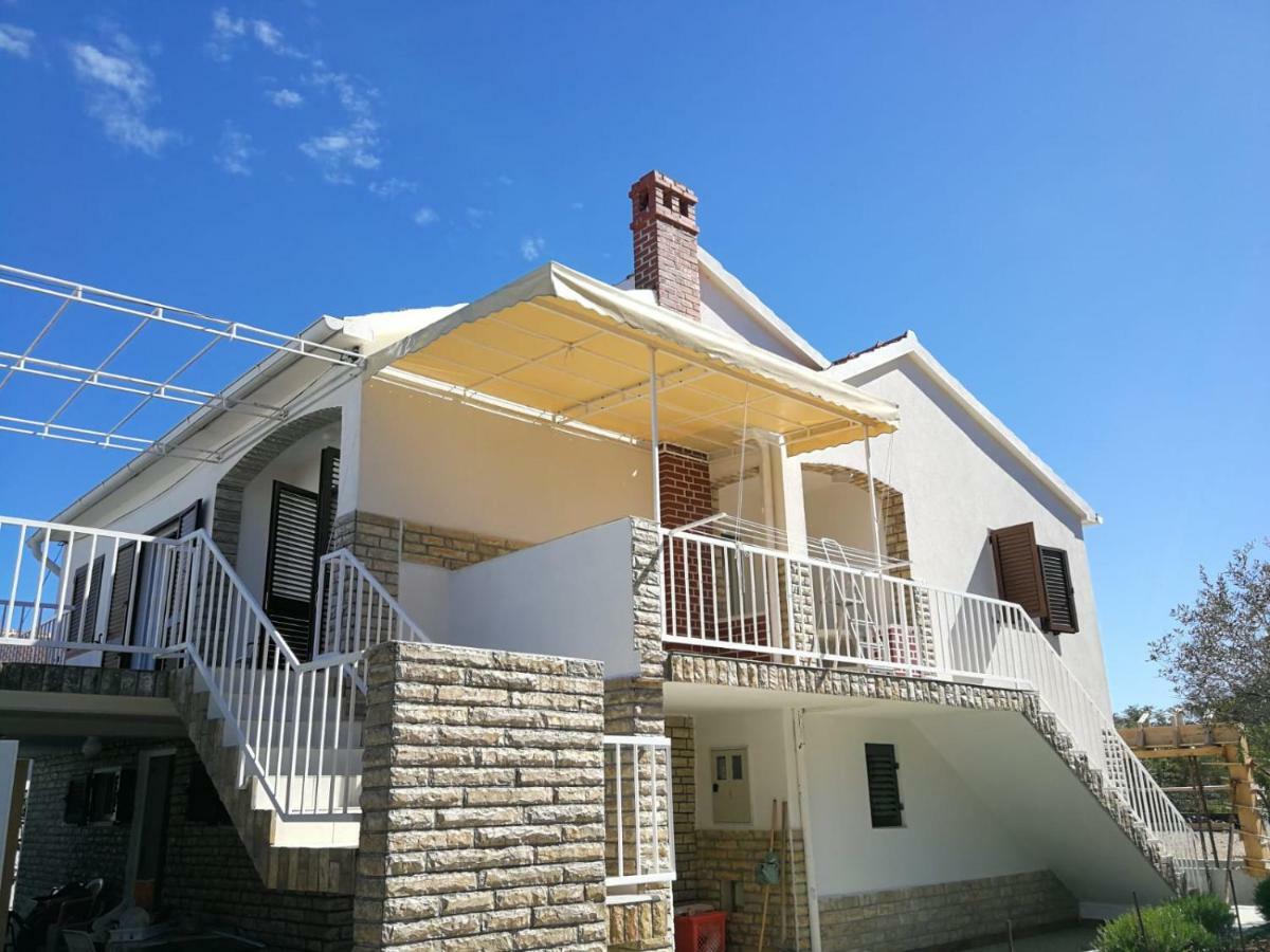 Apartments Kus Углян Экстерьер фото