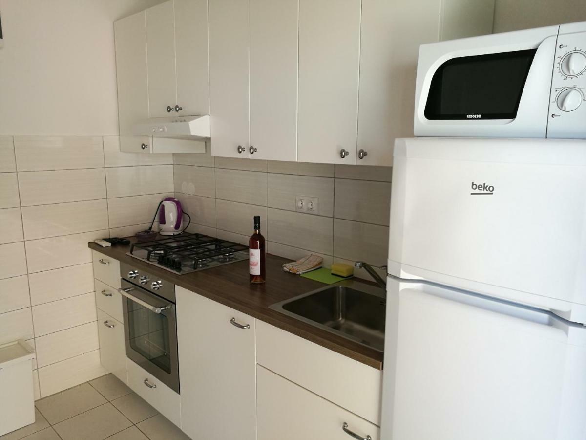 Apartments Kus Углян Экстерьер фото